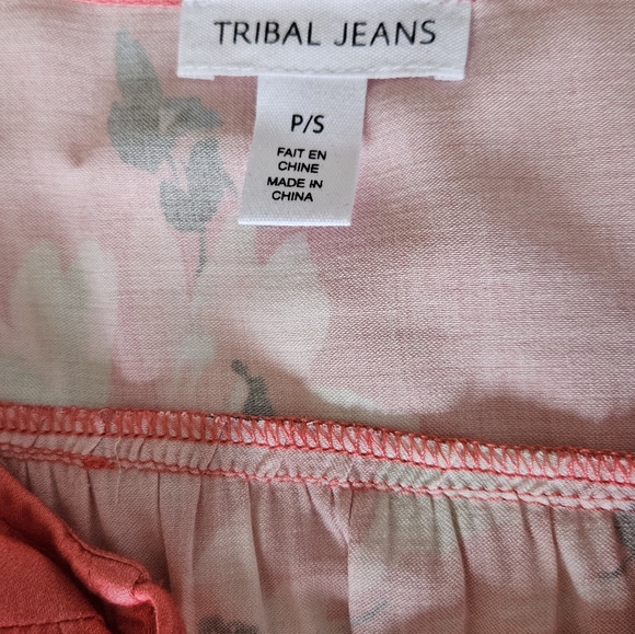 Tribal Jeans 3/4 sleeve Shirt with tie back for cinch waist - Picture 3 of 3